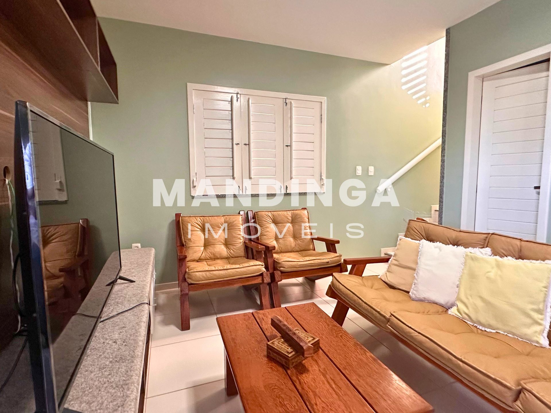 Casa de 4 suítes com vista para o mar, a 50 m da praia — Quixaba, Aracati