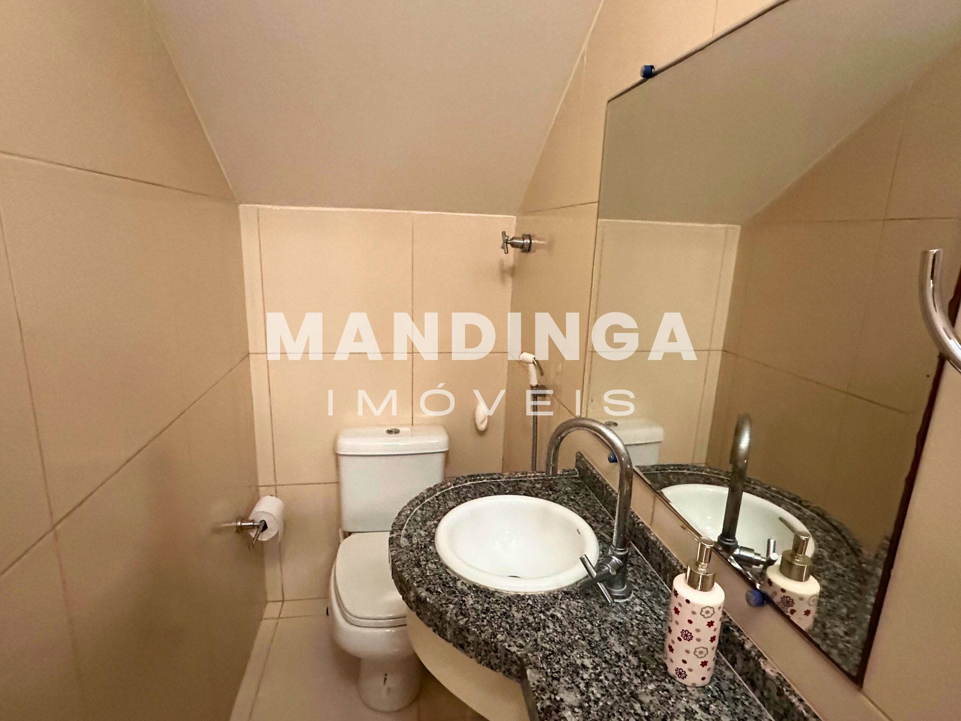 Casa de 4 suítes com vista para o mar, a 50 m da praia — Quixaba, Aracati