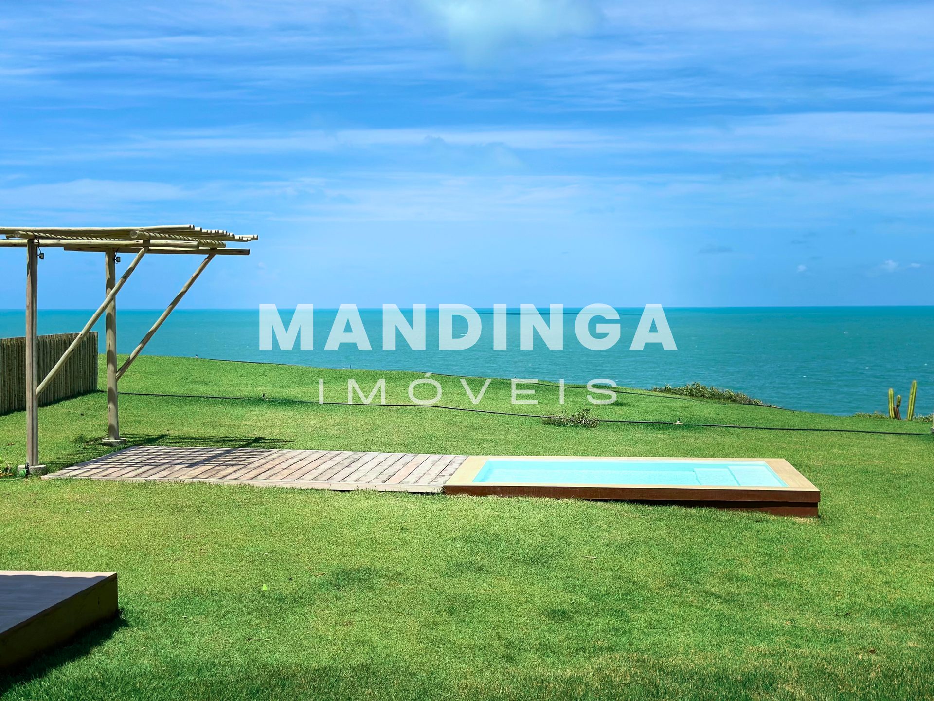 Casa de 2 suítes com estrutura para temporada — Praia do Retirinho, Aracati