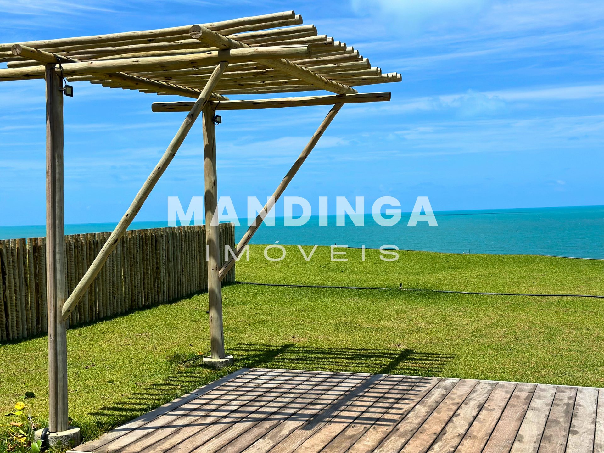 Casa de 2 suítes com estrutura para temporada — Praia do Retirinho, Aracati