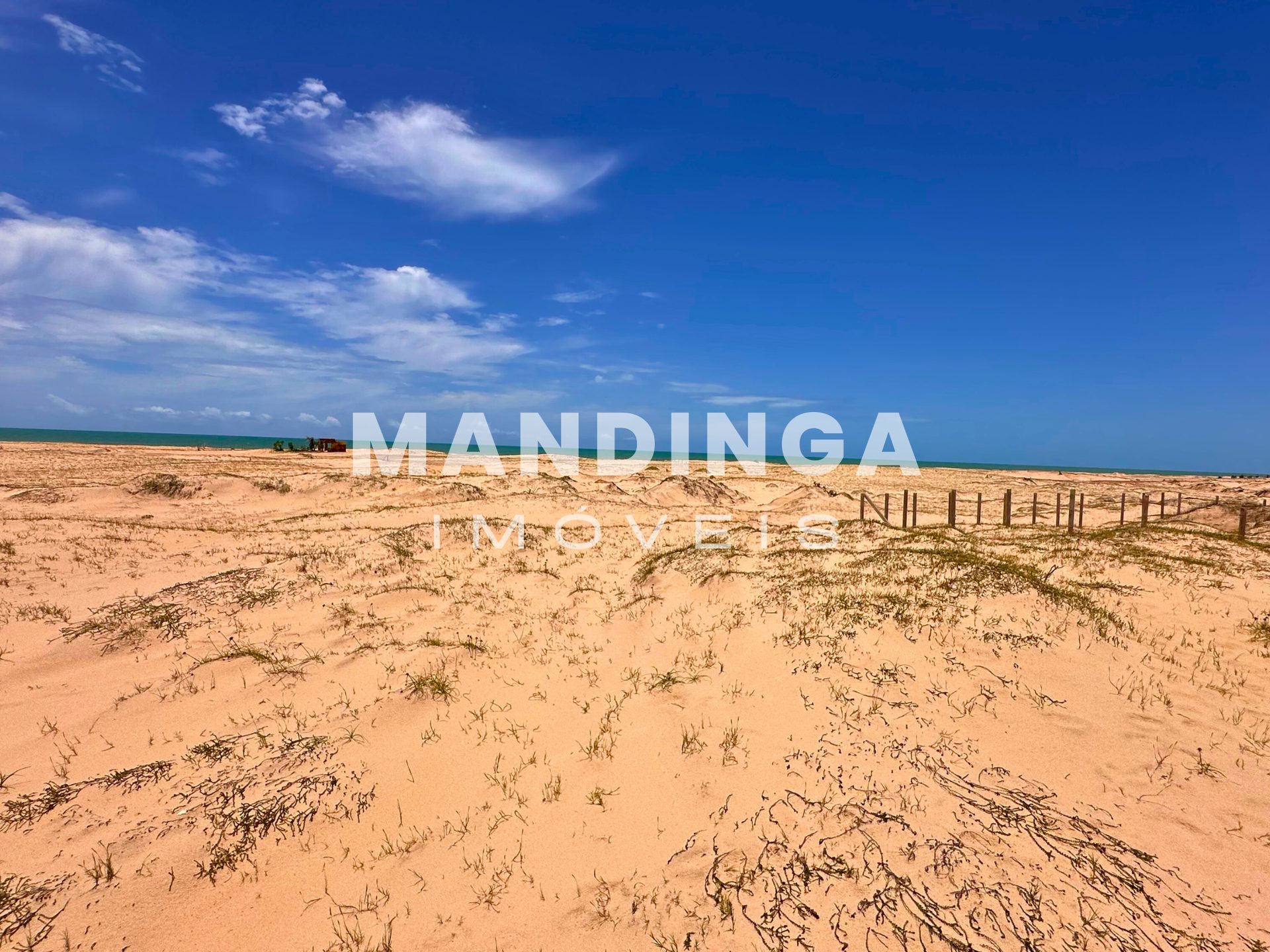 Terreno de 858 m² em Canoa Quebrada — Aracati