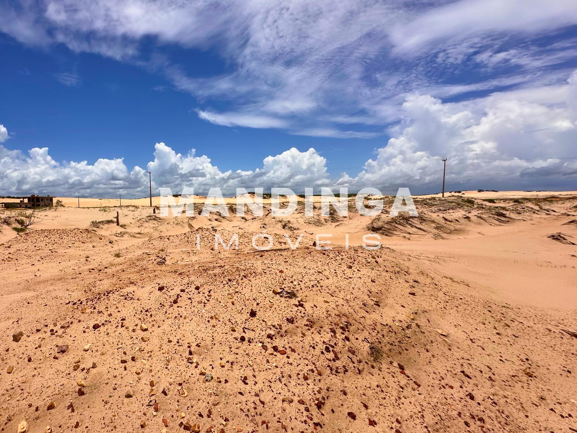 Terreno de 858 m² em Canoa Quebrada — Aracati