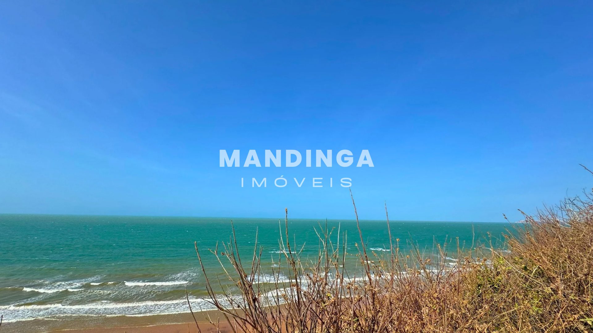 Terreno de 2.300 m² à beira-mar, pé na areia — Praia do Retirinho, Aracati