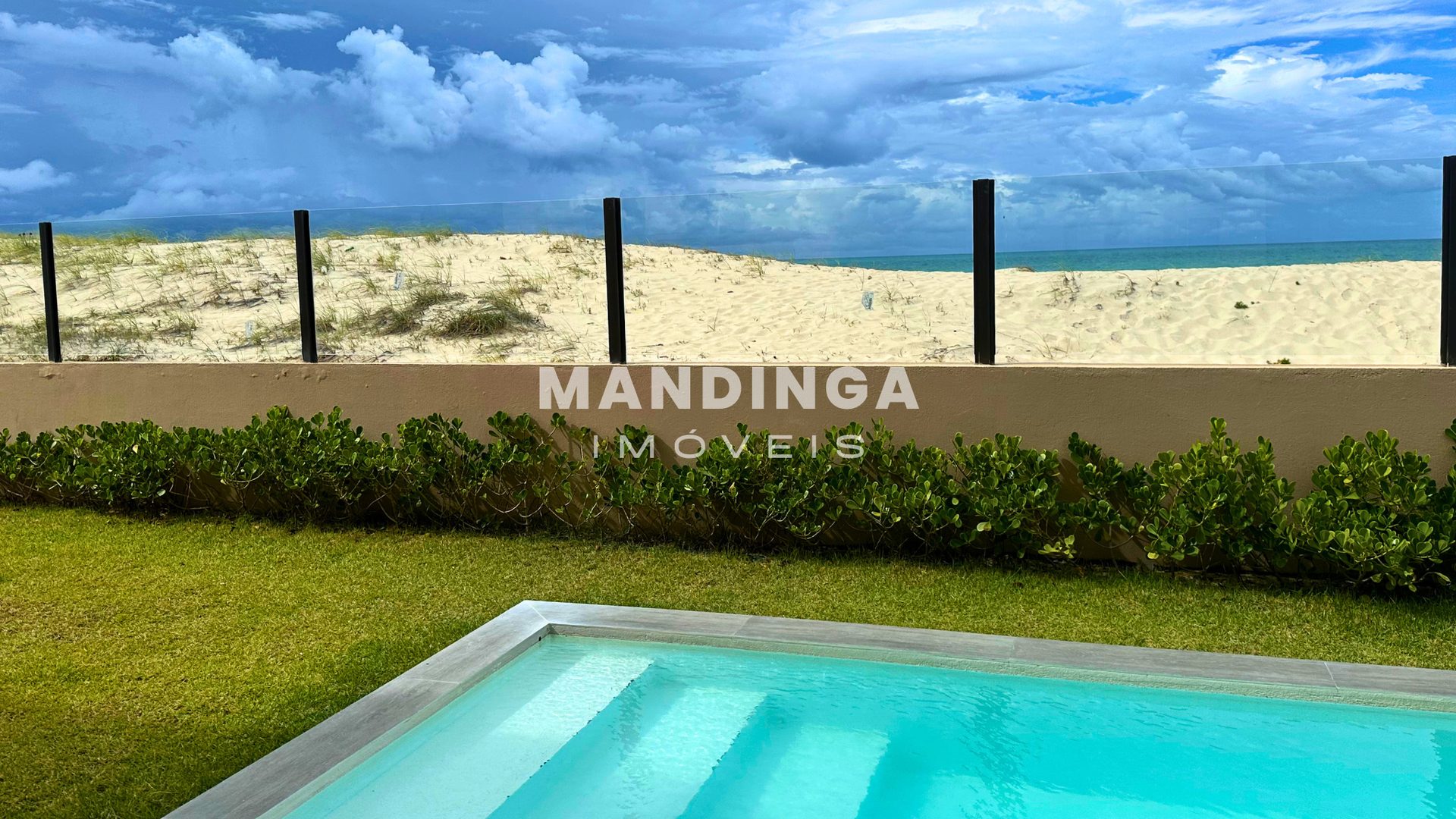 Casa de 2 suítes à beira-mar — Iguape, Aquiraz