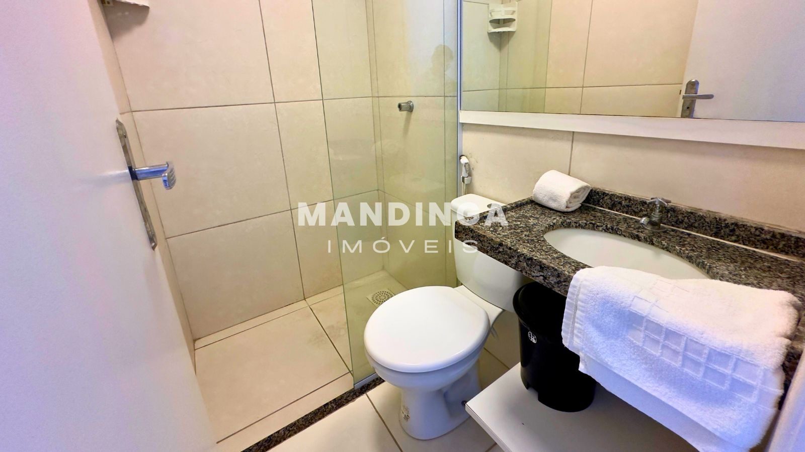 Apartamento mobiliado de 3 quartos com terraço e vista mar — Porto das Dunas, Aquiraz