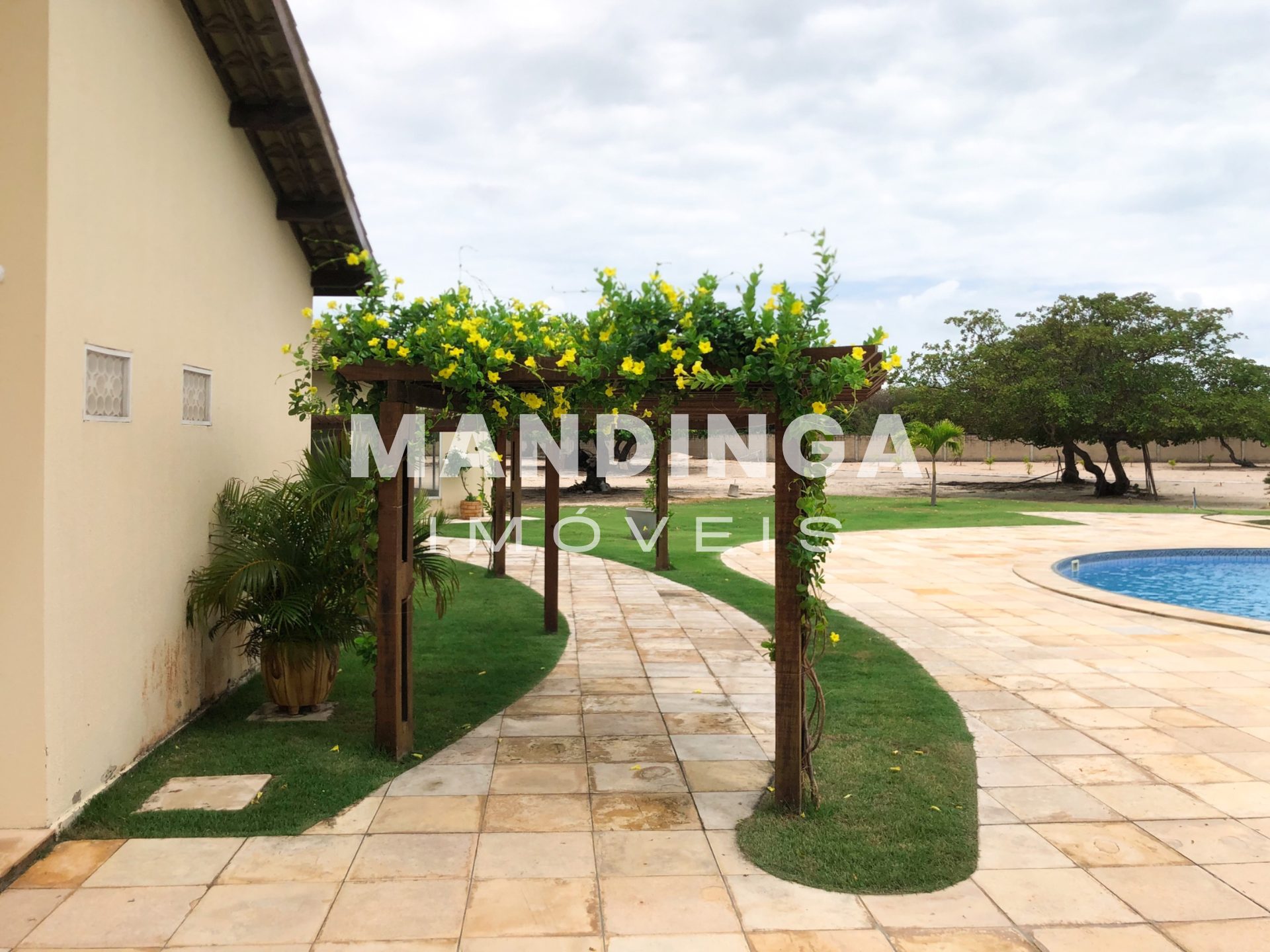 Terreno de 360 m² em condomínio próximo ao mar — Córrego dos Rodrigues, Aracati