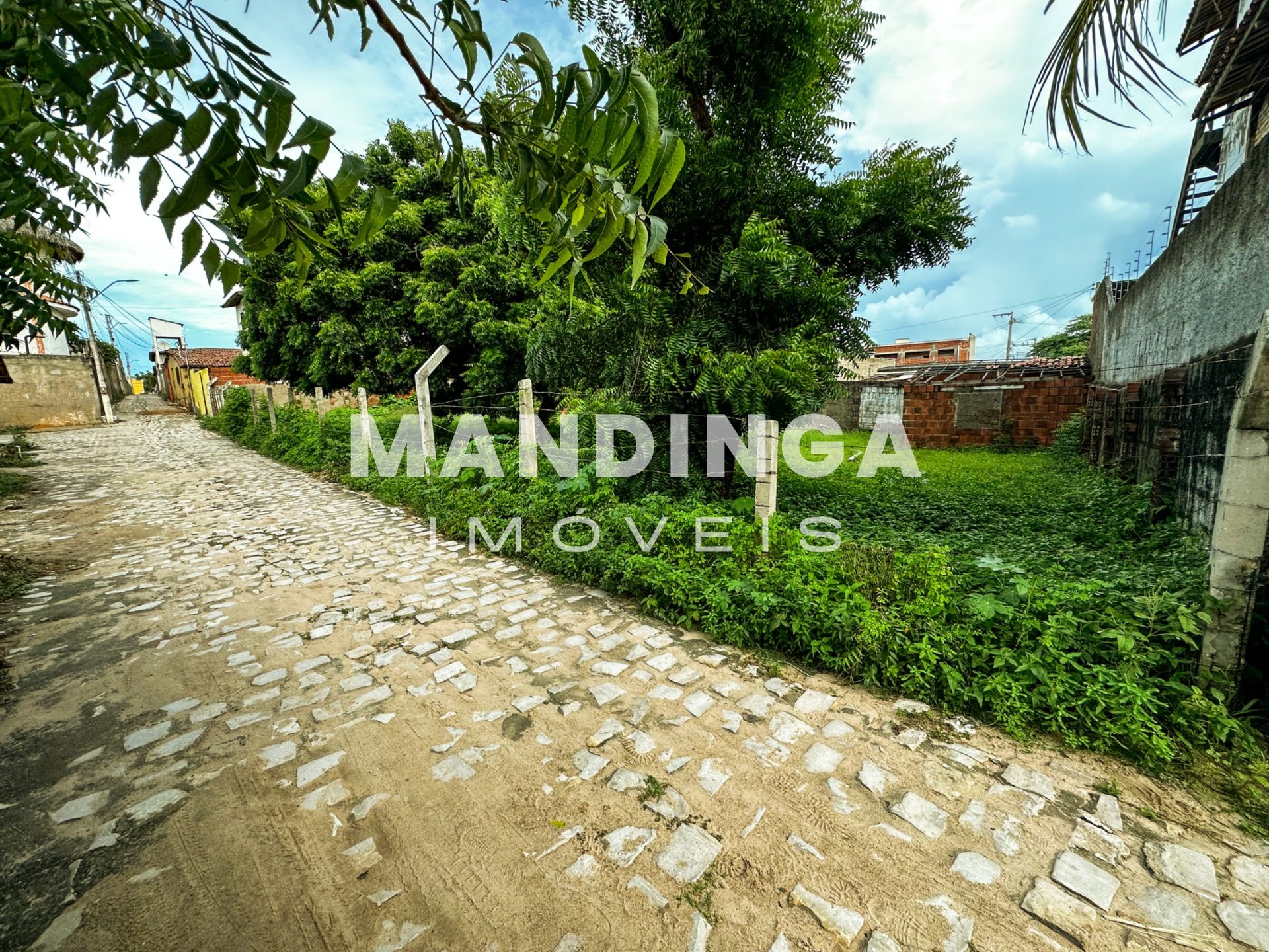 Terreno de 507 m² perto da Broadway — Canoa Quebrada, Aracati